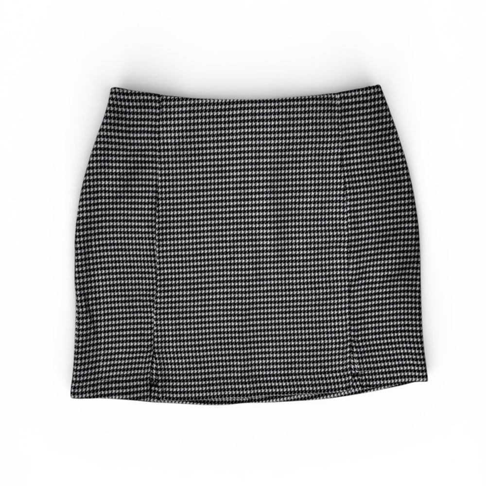 Vintage Black and White Mini Skirt